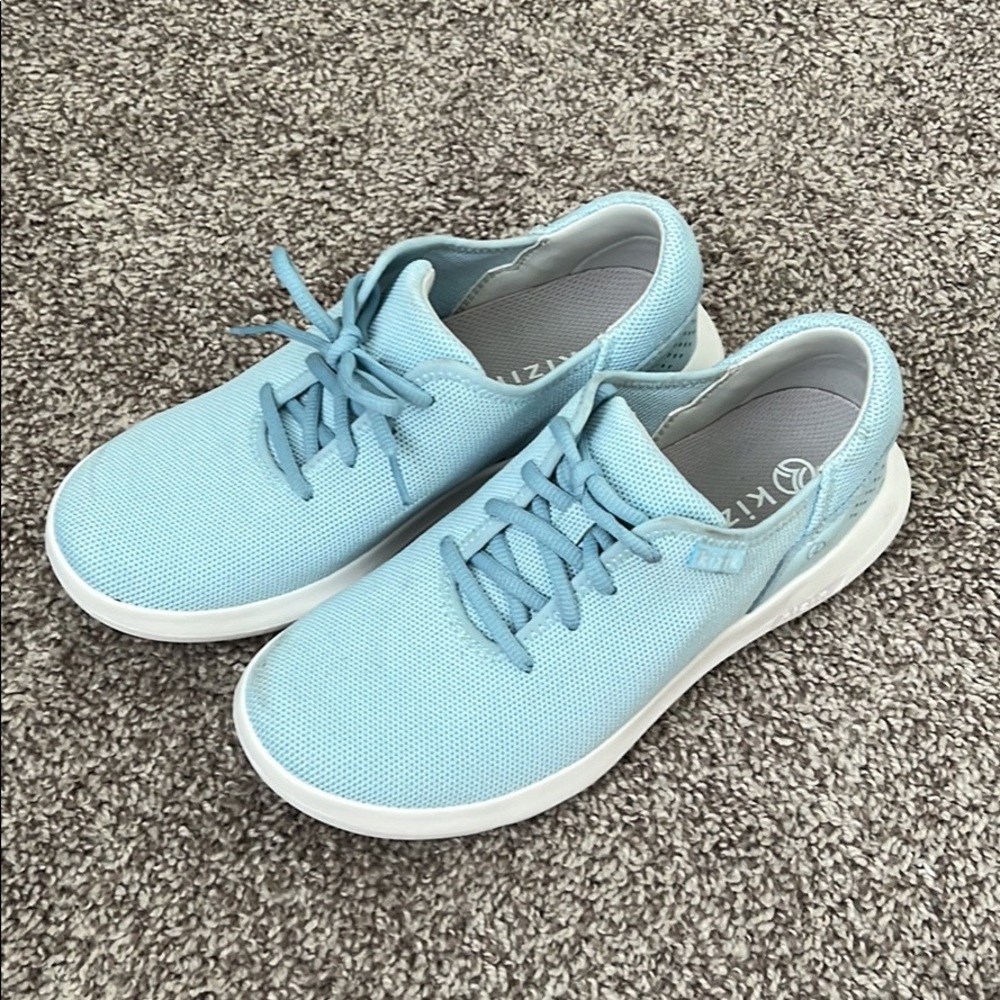 New Blue Kiziks